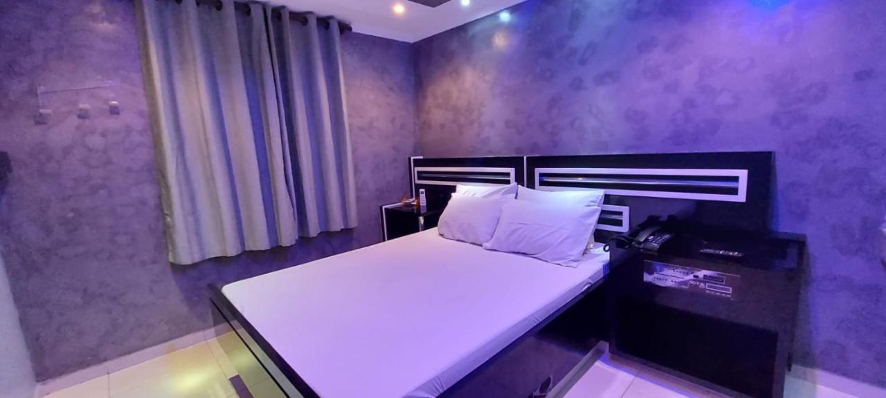 Motel Royal Сао Паоло Екстериор снимка